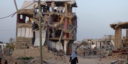 Deux ans après la fin de la dernière offensive israélienne, la reconstruction de Gaza au point mort